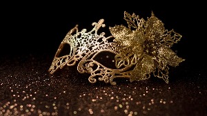 gold masquerade mask